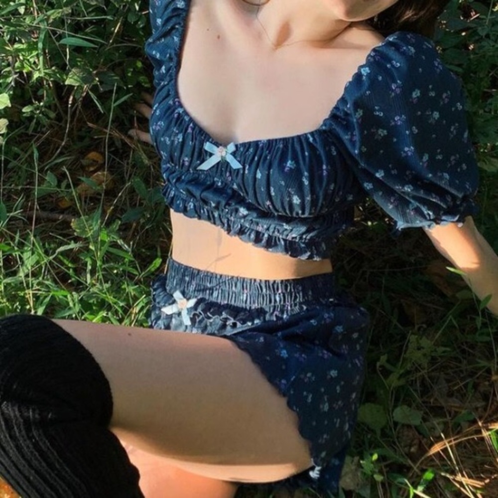 For Love And Lemons Lola Pointelle Shorts Blue Floral Small NEW - Picture 2 of 5